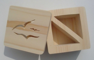 Seagull design - open box